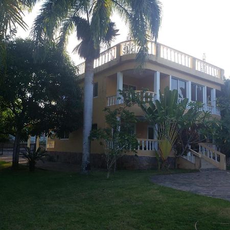 4 Bedroom Villa, Security, Private Pool, Ocean View Sosua Exterior photo